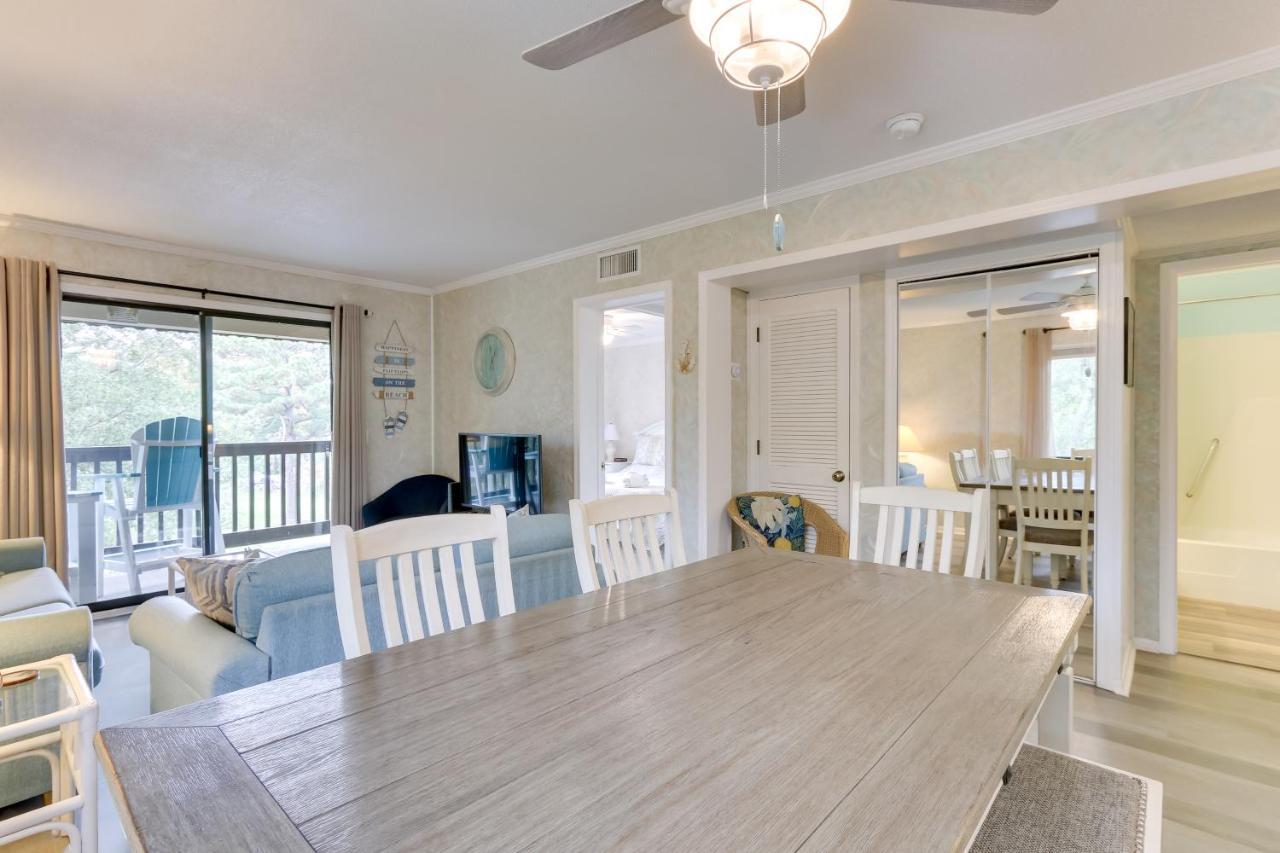 Hilton Head Condo With Balcony And Pool, Walk To Beach Hilton Head Island Eksteriør bilde